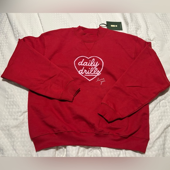 Daily Drills V-Day Oversized Fleece Vintage Crew - Red w/ Vday Patch M/L NWT - Picture 2 of 11